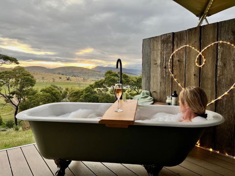 Aquila Eco Retreat - C Tourism 0