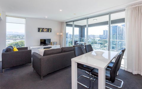 Artique Surfers Paradise - Official - C Tourism 3