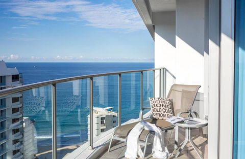 Artique Surfers Paradise - Official - C Tourism 0