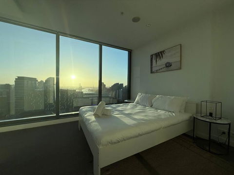 Astonishing 2B2B UpperWestSide Residence Opposite Southern Cross Station - C Tourism 2