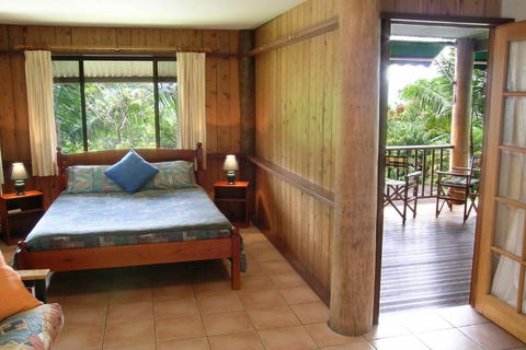 Atherton Blue Gum - C Tourism 1