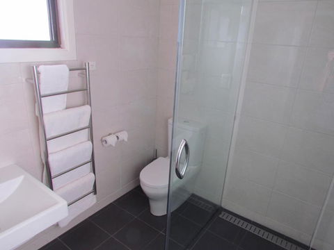 Augathella Motel & Caravan Park - C Tourism 1