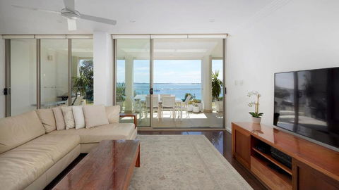 Aura 2 Apartment With Spectacular Views - C Tourism 4