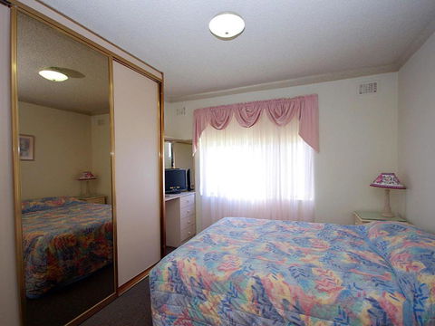 Avilla Court 1 - C Tourism 1