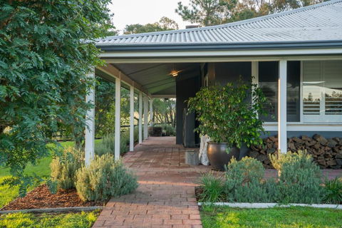 Argentille Boutique Accommodation - C Tourism 3