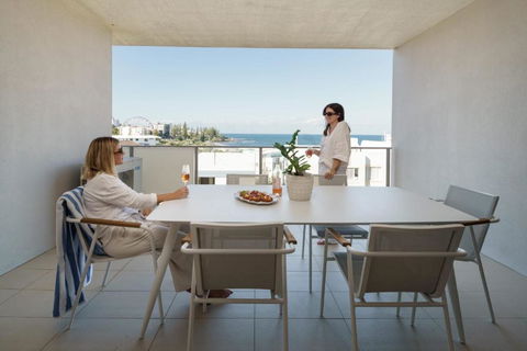 Azure Oceanside Apartment At Kings Beach - C Tourism 3