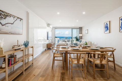 Azure Oceanside Apartment At Kings Beach - C Tourism 4