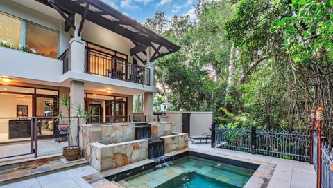 BAHAMA At Temple Tranquility - C Tourism 1