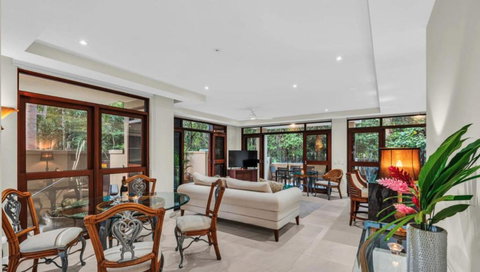 BAHAMA At Temple Tranquility - C Tourism 4