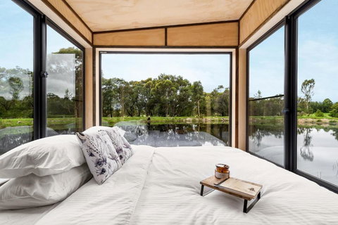 Banksia -designer Tiny Home W Stunning Dam Views - C Tourism 3