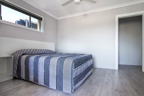 Burleigh Gold Coast Motel - C Tourism 10