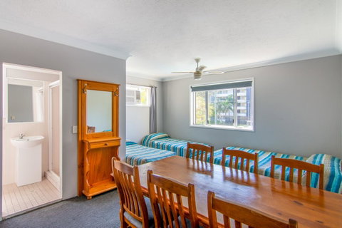 Burleigh Gold Coast Motel - C Tourism 16