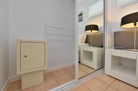 Port Douglas Apartments - Adults Only Oasis - C Tourism 13