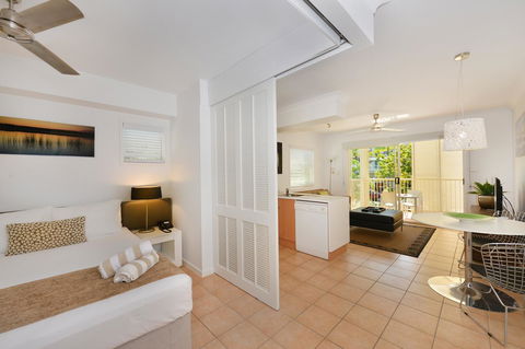 Port Douglas Apartments - Adults Only Oasis - C Tourism 30