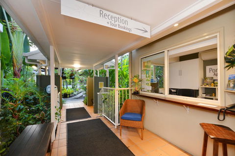 Port Douglas Apartments - Adults Only Oasis - C Tourism 16