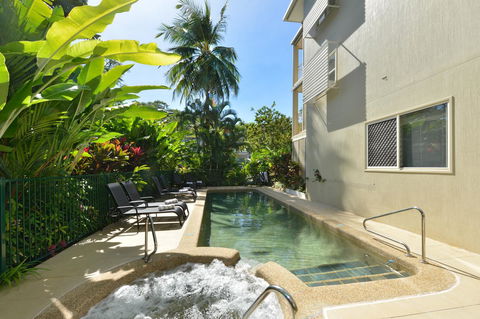 Port Douglas Apartments - Adults Only Oasis - C Tourism 22
