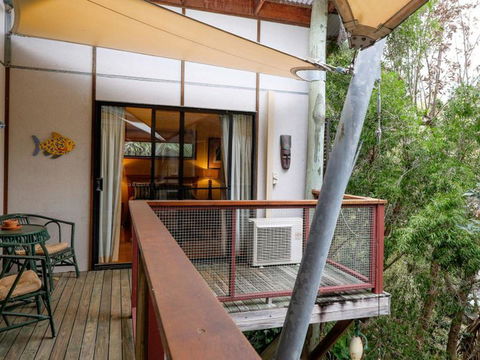 Five Bimba (Tractor House) - C Tourism 16