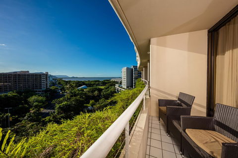 Hilton Cairns - C Tourism 27