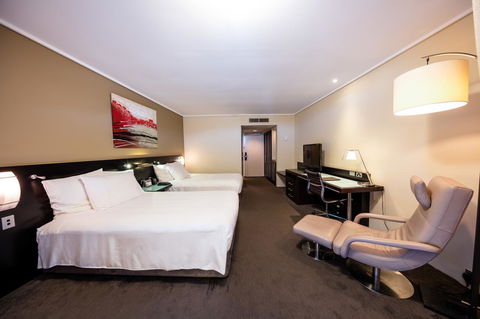 Hilton Cairns - C Tourism 32