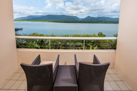 Hilton Cairns - C Tourism 29