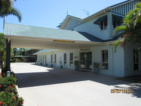 Shamrock Gardens Motel - C Tourism 4