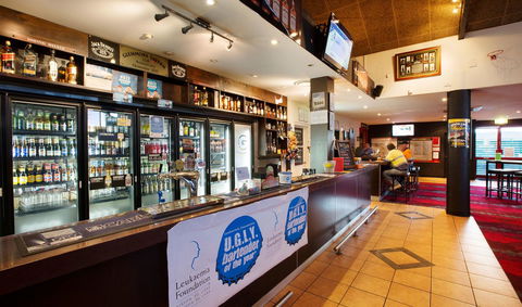 Glenmore Tavern - C Tourism 25