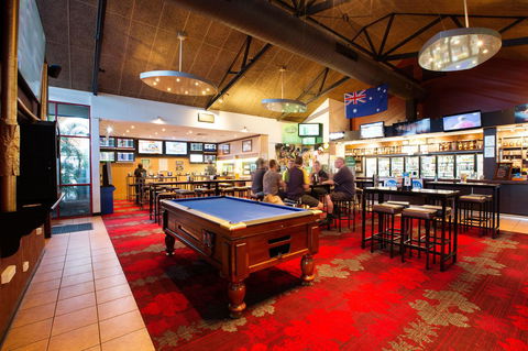 Glenmore Tavern - C Tourism 6