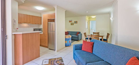 Burleigh On The Beach - C Tourism 17