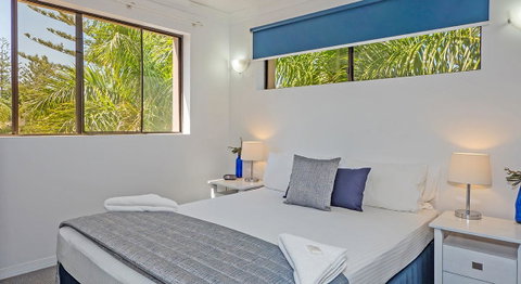 Burleigh On The Beach - C Tourism 21