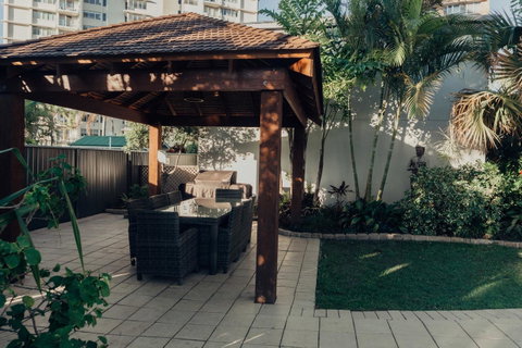 Burleigh Palms Holiday Apartments - C Tourism 32