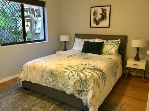 Burleigh Palms Holiday Apartments - C Tourism 5