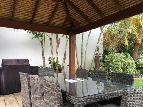 Burleigh Palms Holiday Apartments - C Tourism 23