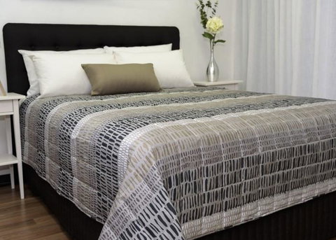 Burleigh Palms Holiday Apartments - C Tourism 1