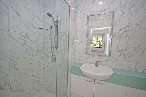 Unit 8 Bronte Of Coolum - C Tourism 2