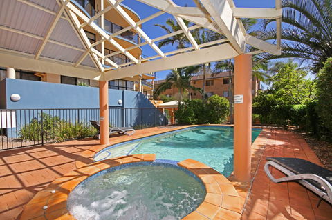 Unit 8 Bronte Of Coolum - C Tourism 1
