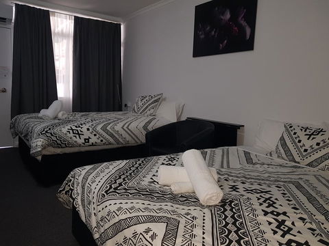 The Q Motel Rockhampton - C Tourism 22