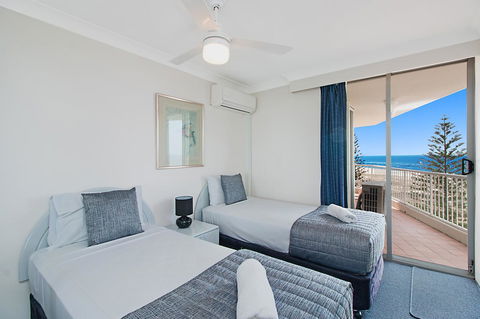 Meridian Tower Kirra Beach - C Tourism 4