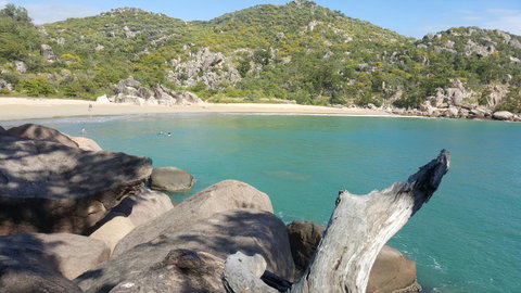 1 Min. Walk To Beach Horeseshoe Bay Holiday Units - C Tourism 11