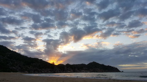 1 Min. Walk To Beach Horeseshoe Bay Holiday Units - C Tourism 14