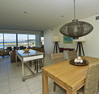 Blue on Blue Apartment 933 - C Tourism