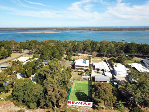 Waterfront At White Patch - C Tourism 41