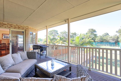 Waterfront At White Patch - C Tourism 35