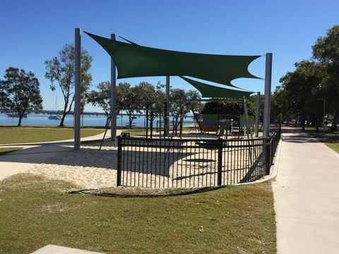 Bribie Waterways Motel - C Tourism 25