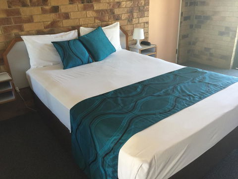 Bribie Waterways Motel - C Tourism 11