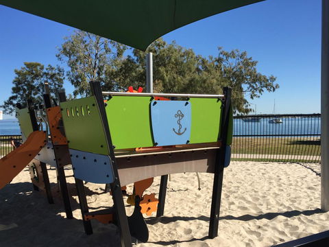 Bribie Waterways Motel - C Tourism 23