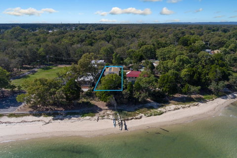 Bribie Beach House - C Tourism 15