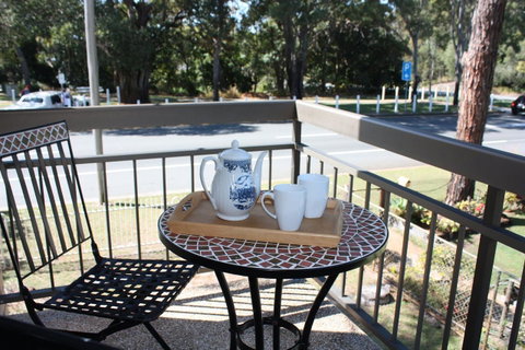 Close To Surf Beach, Surf Club, Hotel And Shops - Boyd St, Woorim - C Tourism 18
