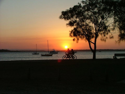 Fishing And Swimming At Your Doorstep - Sylvan Beach Esp, Bellara - C Tourism 10