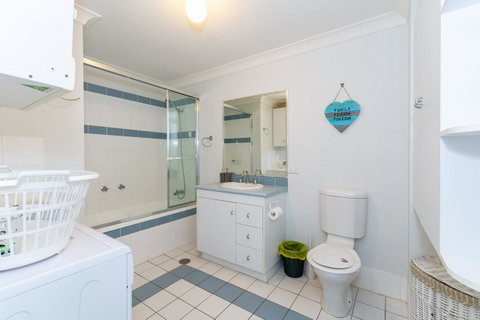 Waterfront Views From Private Rooftop Balcony - Bayview South Esp, Bongaree - C Tourism 19