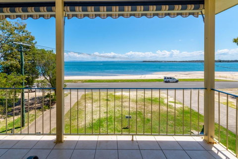 Water Views - Top Floor -Clearview Apartments South Esp, Bongaree - C Tourism 8